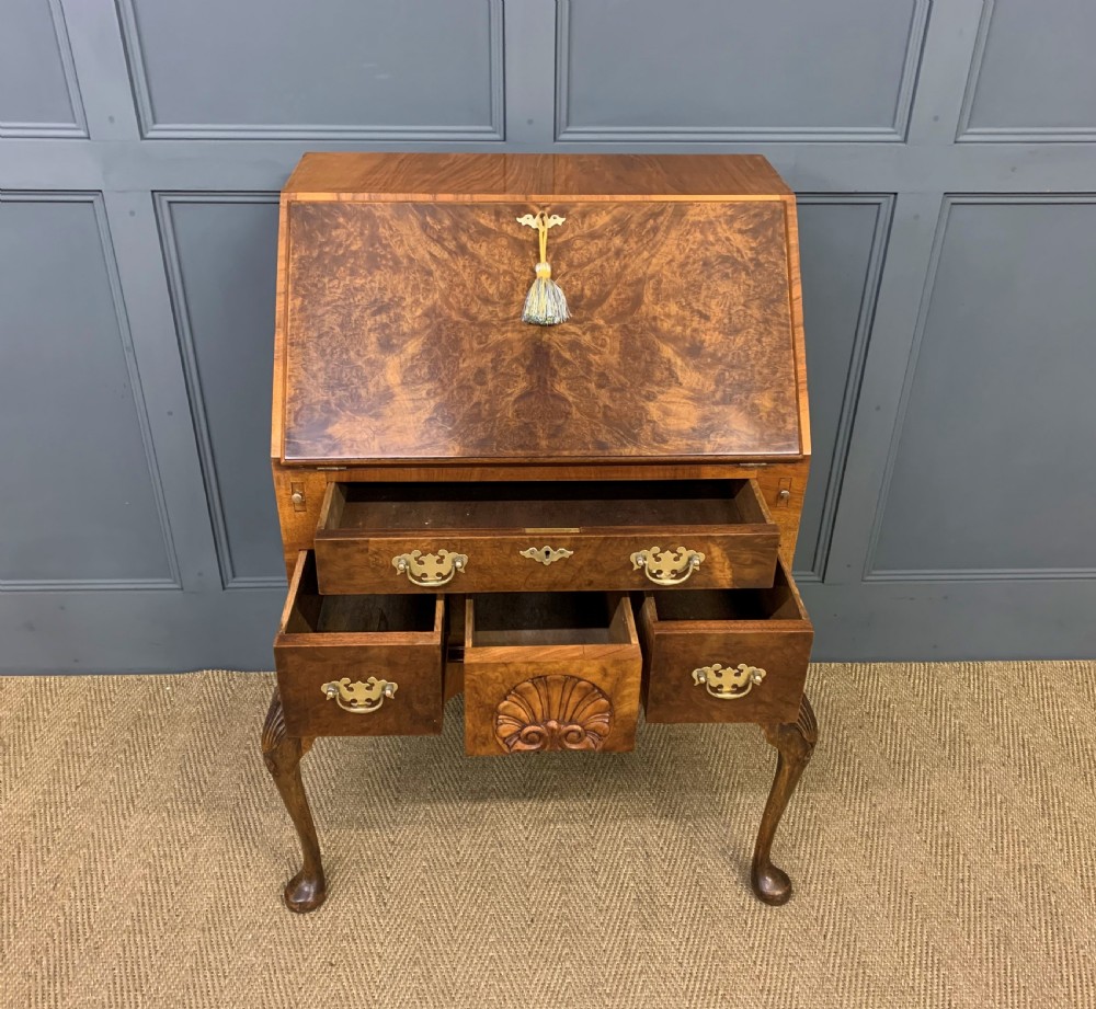 Queen Anne Style Burr Walnut Bureau View X