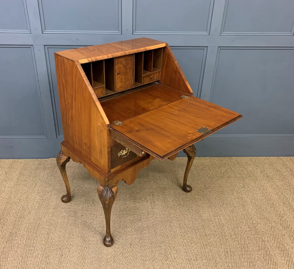 Queen Anne Style Burr Walnut Bureau View XVI