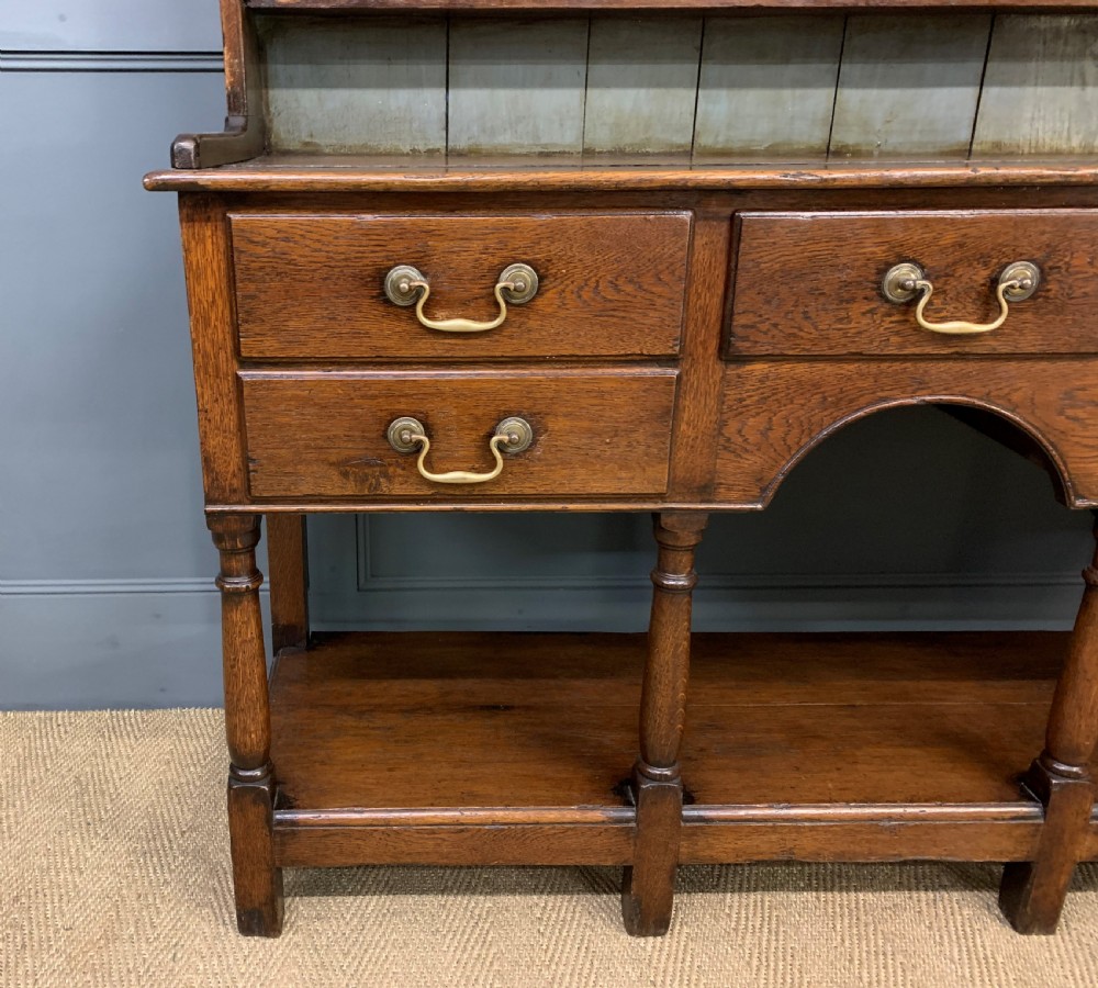 Georgian Oak Dresser View VII
