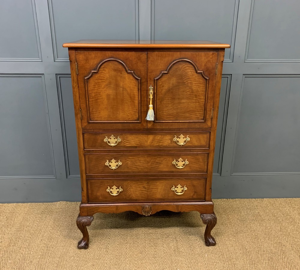 Burr Walnut Press Cupboard View VI