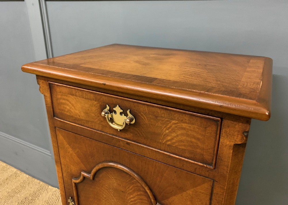 Burr Walnut Bedside Cupboard View VII