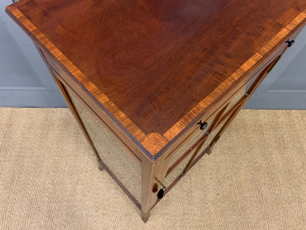 Inlaid Mahogany and Amboyna Display Cabinet View X