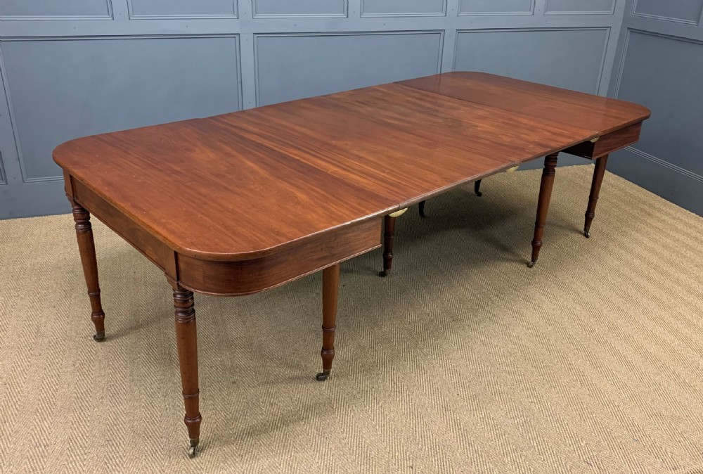 Georgian Mahogany Dining Table View IV