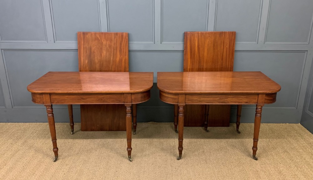 Georgian Mahogany Dining Table View VI