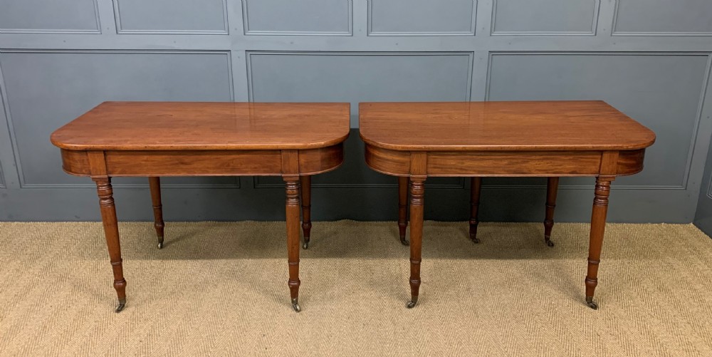 Georgian Mahogany Dining Table View VII