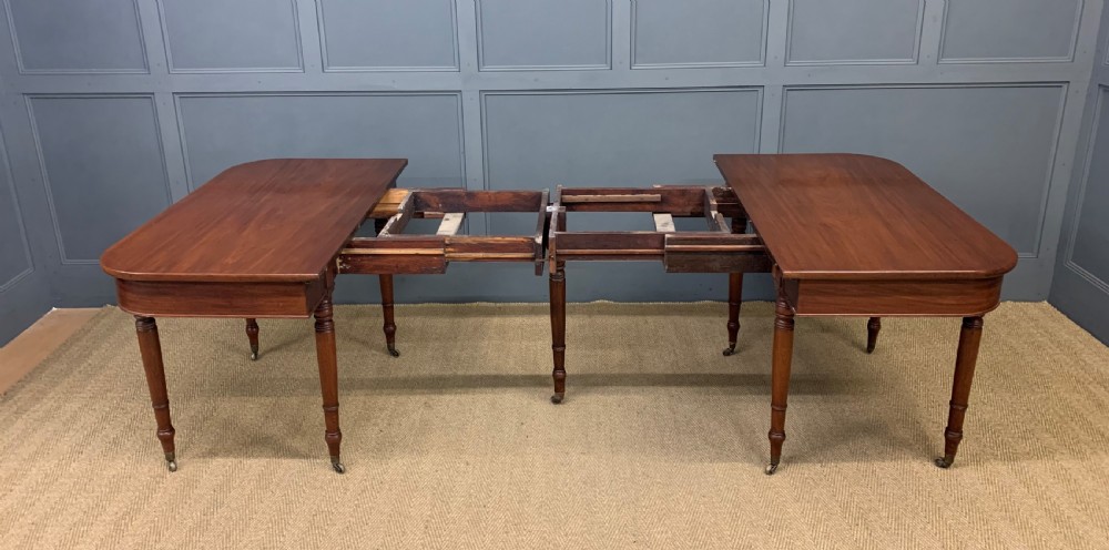 Georgian Mahogany Dining Table View VIII