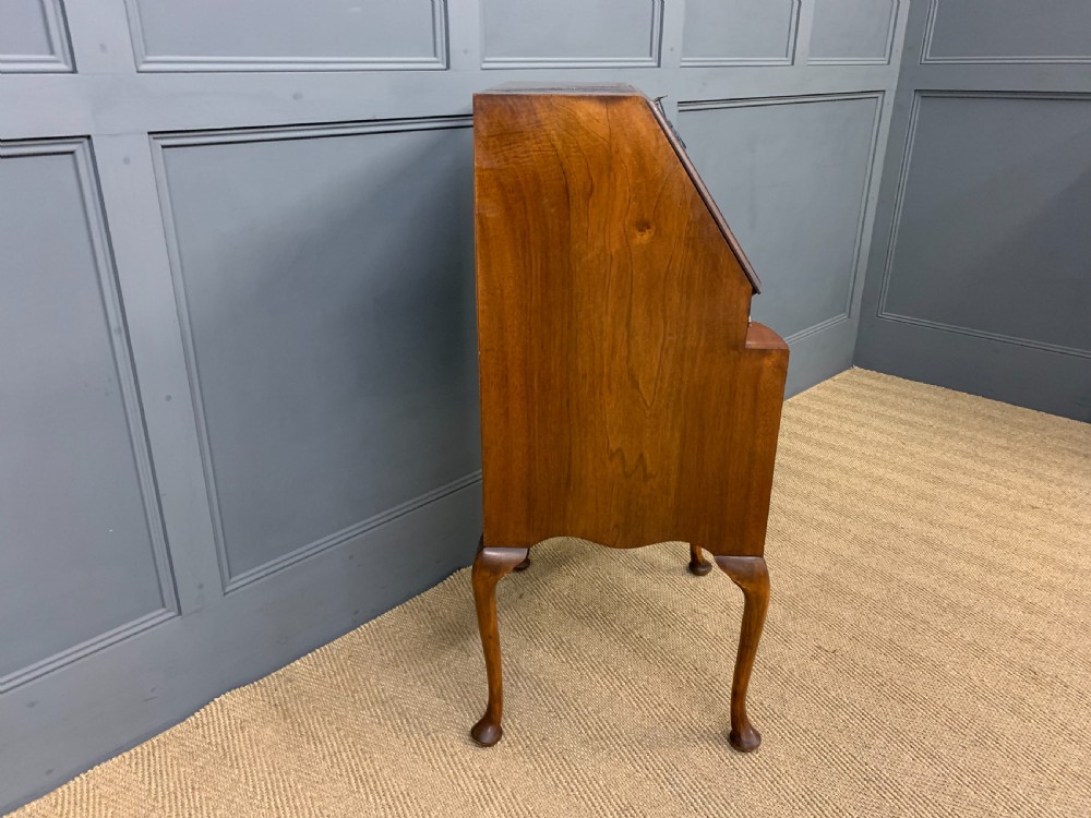 Queen Anne Style Burr Walnut Bureau View XI