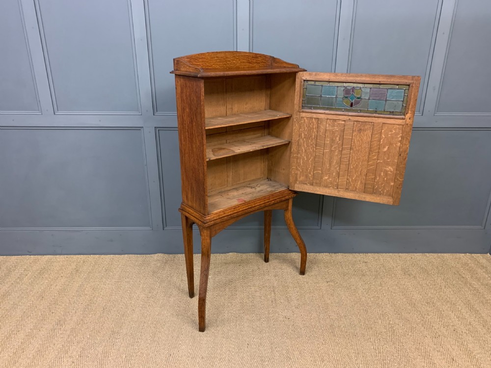 Arts and Crafts Oak Cabinet View IV