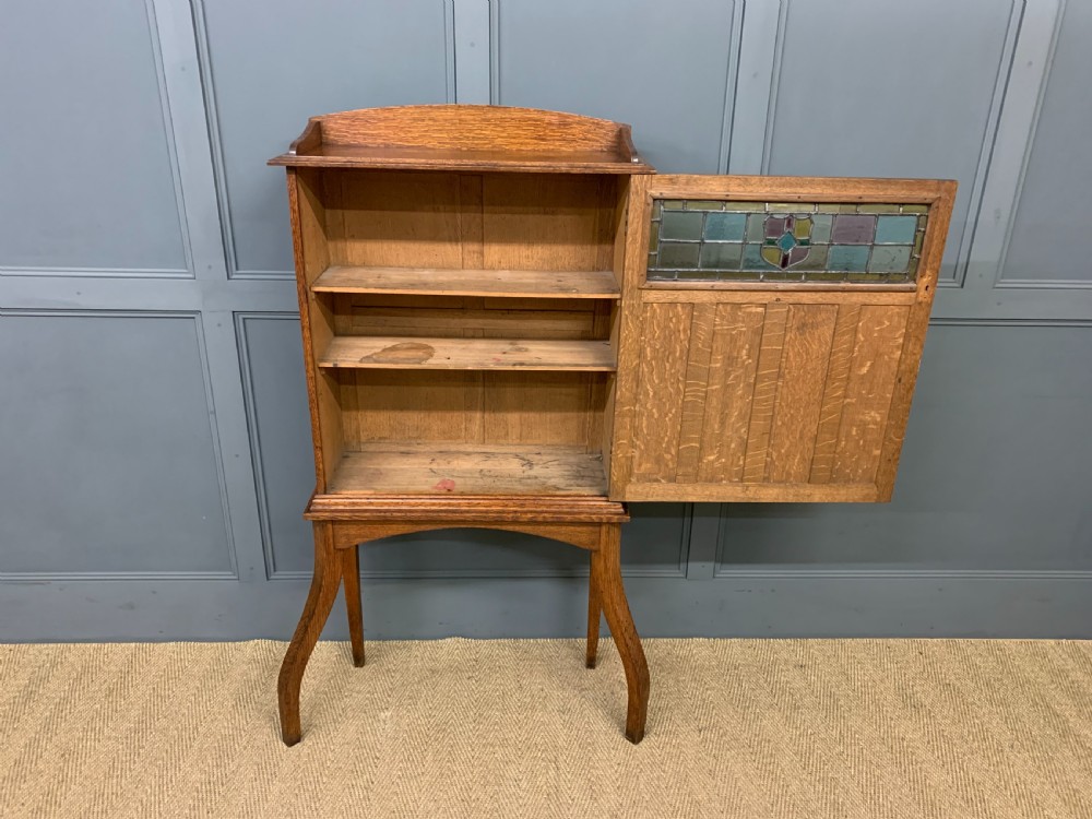 Arts and Crafts Oak Cabinet View XI
