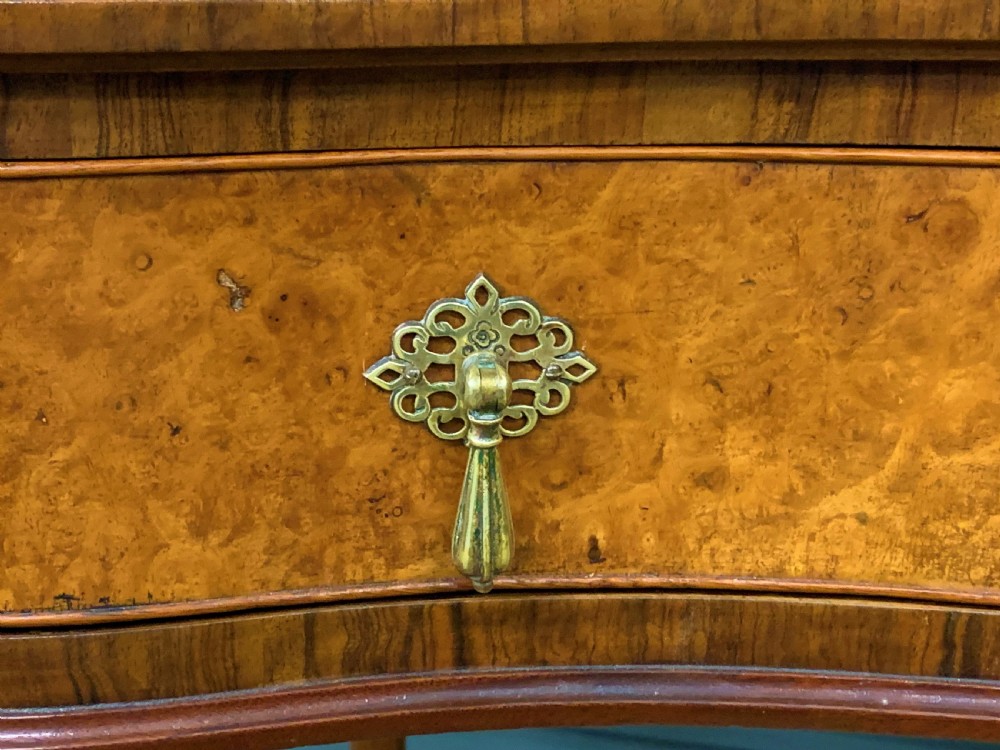 Kidney Shaped Burr Walnut Dressing Table View II