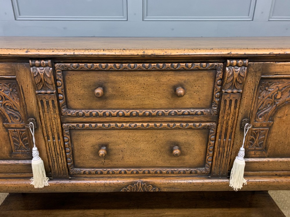 Ipswich Oak Sideboard View VII