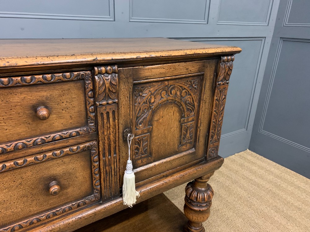 Ipswich Oak Sideboard View VIII