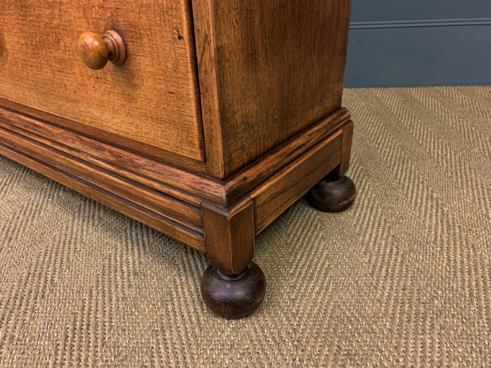 Oak Open Bookcase View XII