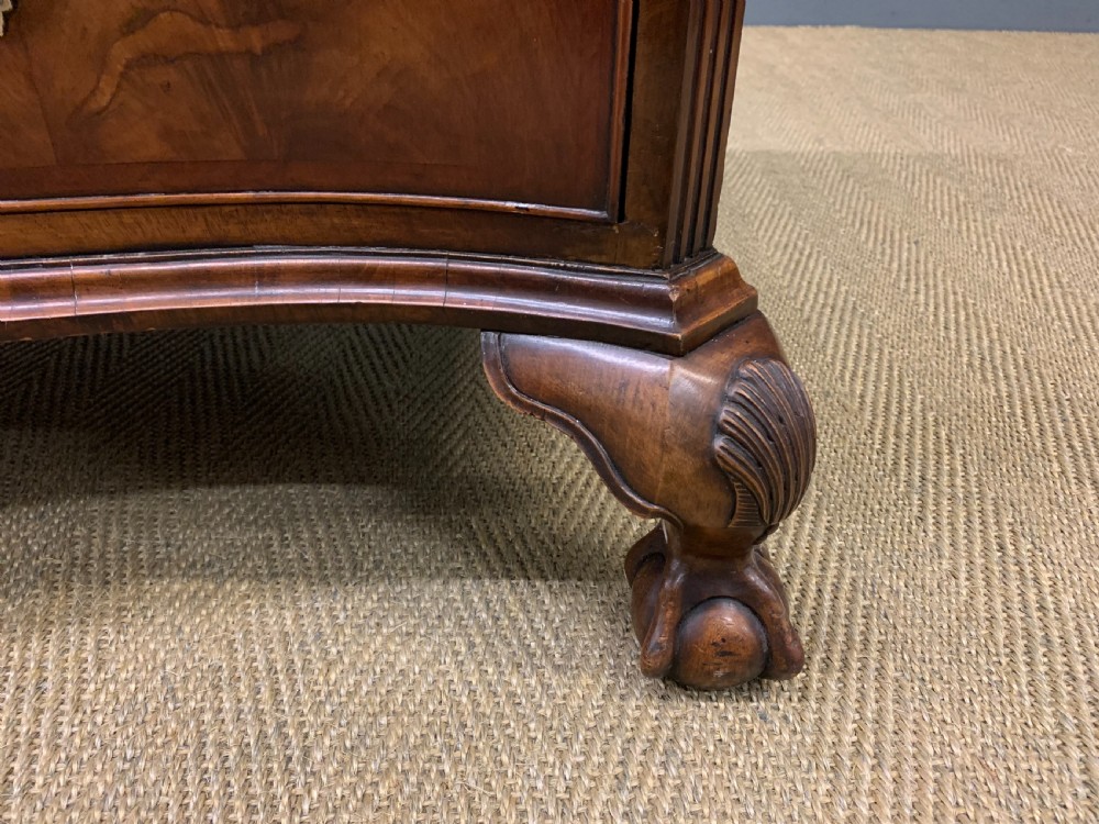 Serpentine Fronted Burr Walnut Chest of Drawers View XIII