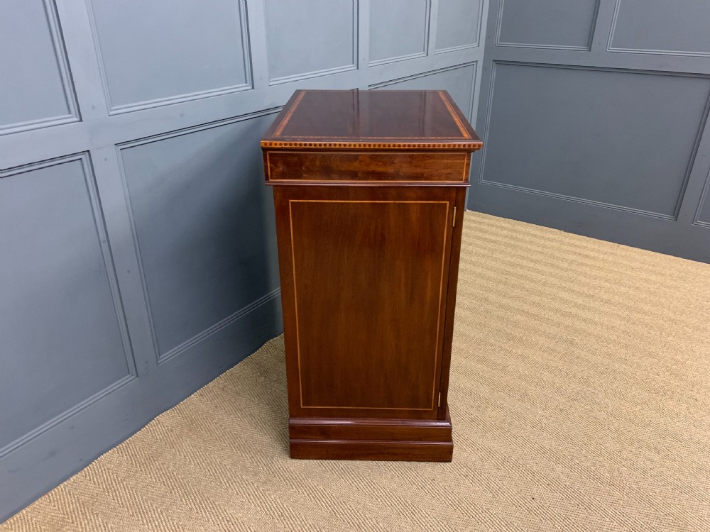Howard and Sons Inlaid Mahogany Cabinet View XI
