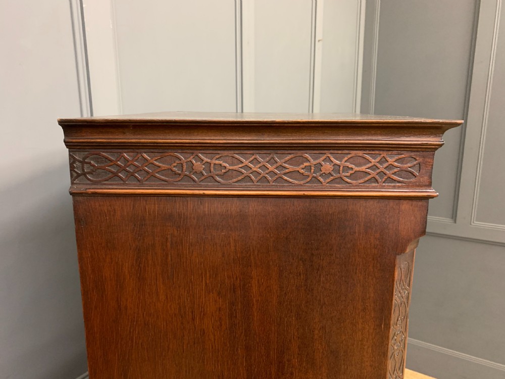 Chippendale Style Flame Mahogany Chest on Chest View XI