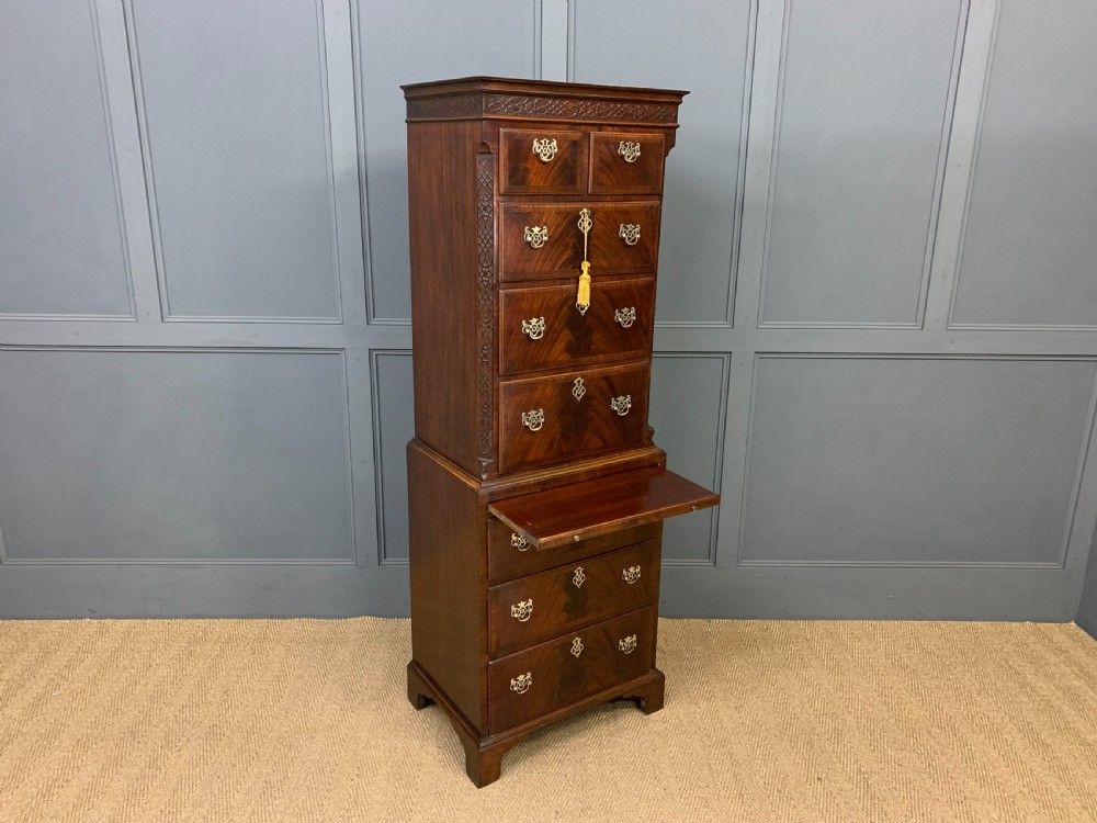 Chippendale Style Flame Mahogany Chest on Chest View XIV