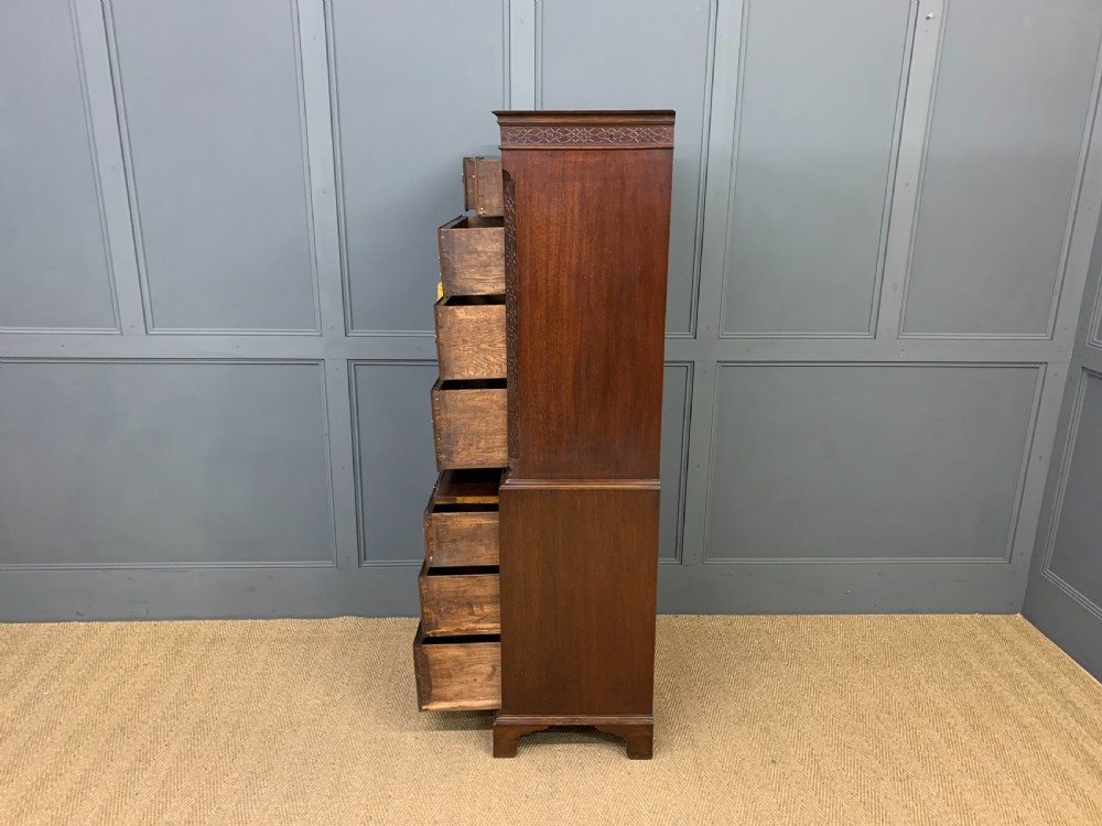 Chippendale Style Flame Mahogany Chest on Chest View XVI