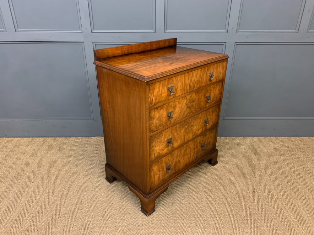 Waring and Gillow Art Deco Burr Walnut Chest of Drawers View IX
