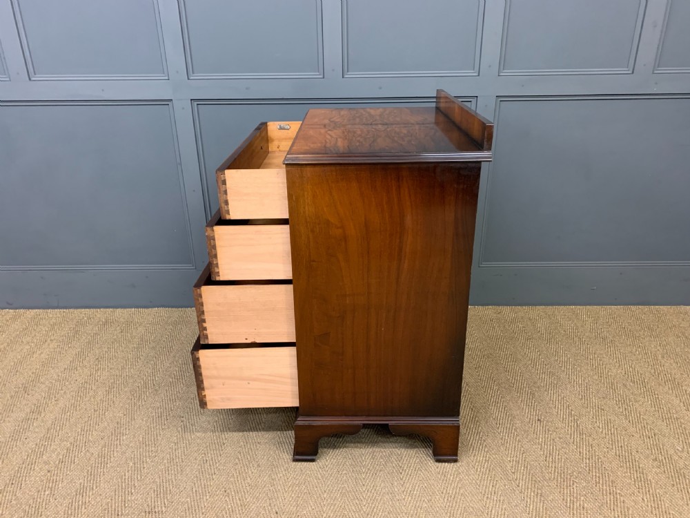 Waring and Gillow Art Deco Burr Walnut Chest of Drawers View XII