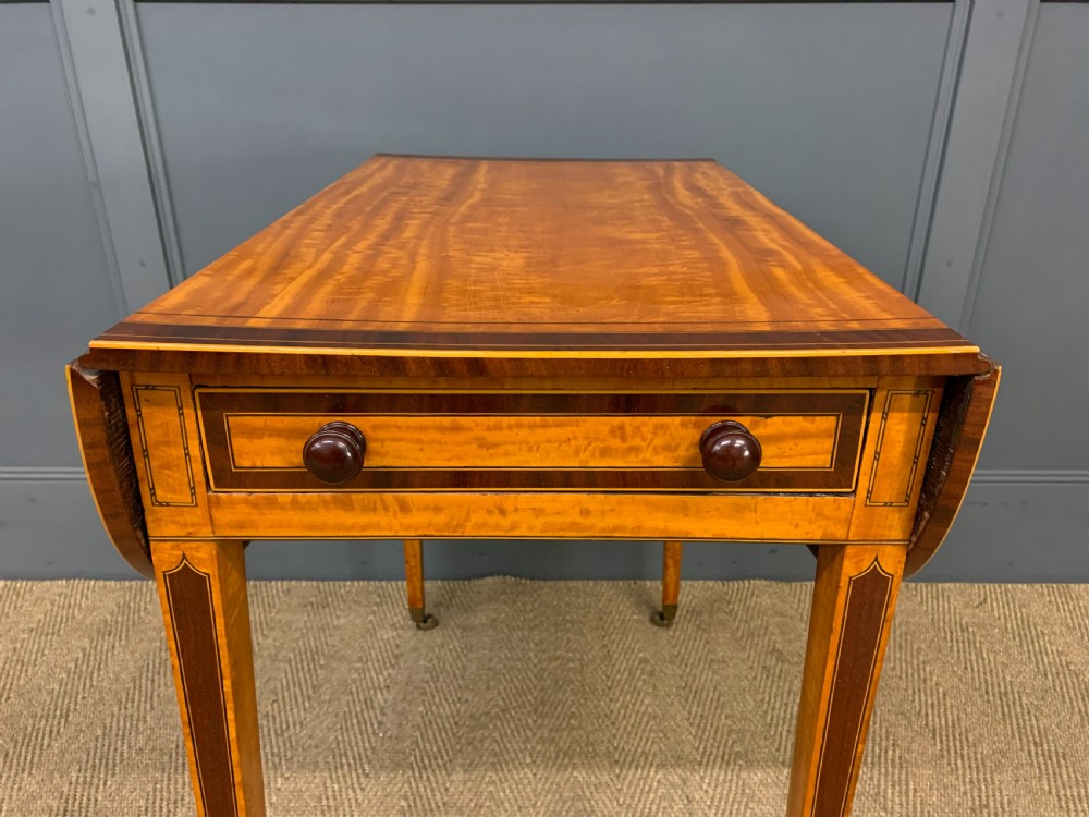 Georgian Inlaid Satinwood Pembroke Table View VII