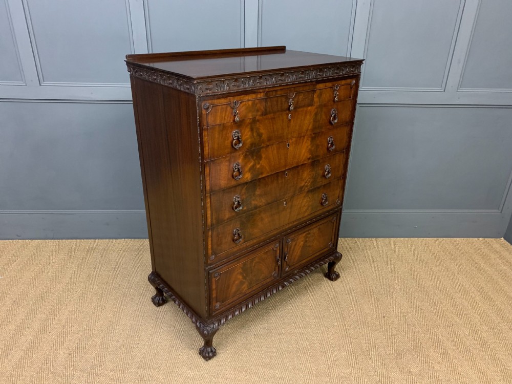 Chippendale Style Mahogany Chest of Drawers View XI
