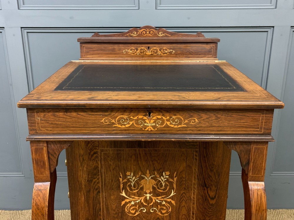 Late Victorian Inlaid Rosewood Davenport View IV
