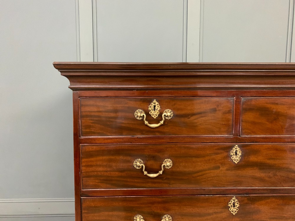 Georgian Mahogany Chest on Chest View VI