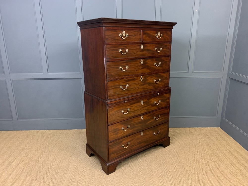 Georgian Mahogany Chest on Chest View XI