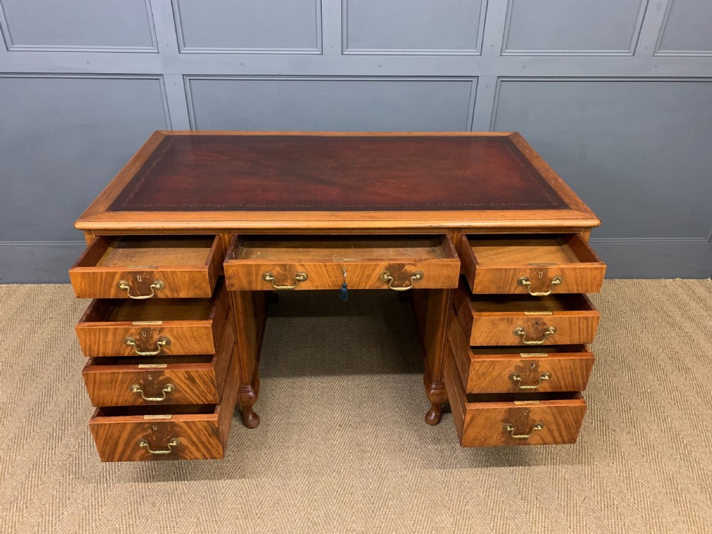 Flame Mahogany Pedestal Desk View IX