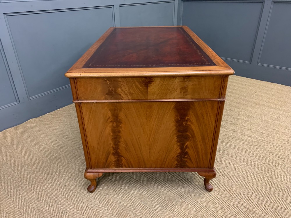 Flame Mahogany Pedestal Desk View X