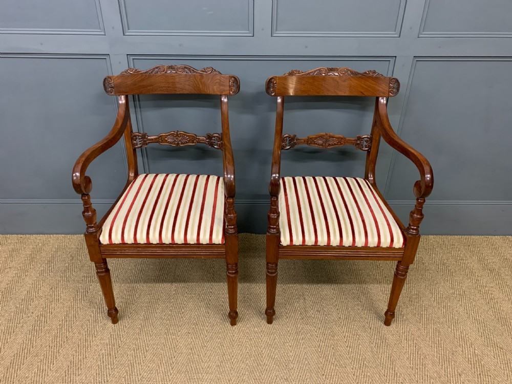 Set of 10 William IV Mahogany Dining Chairs View II