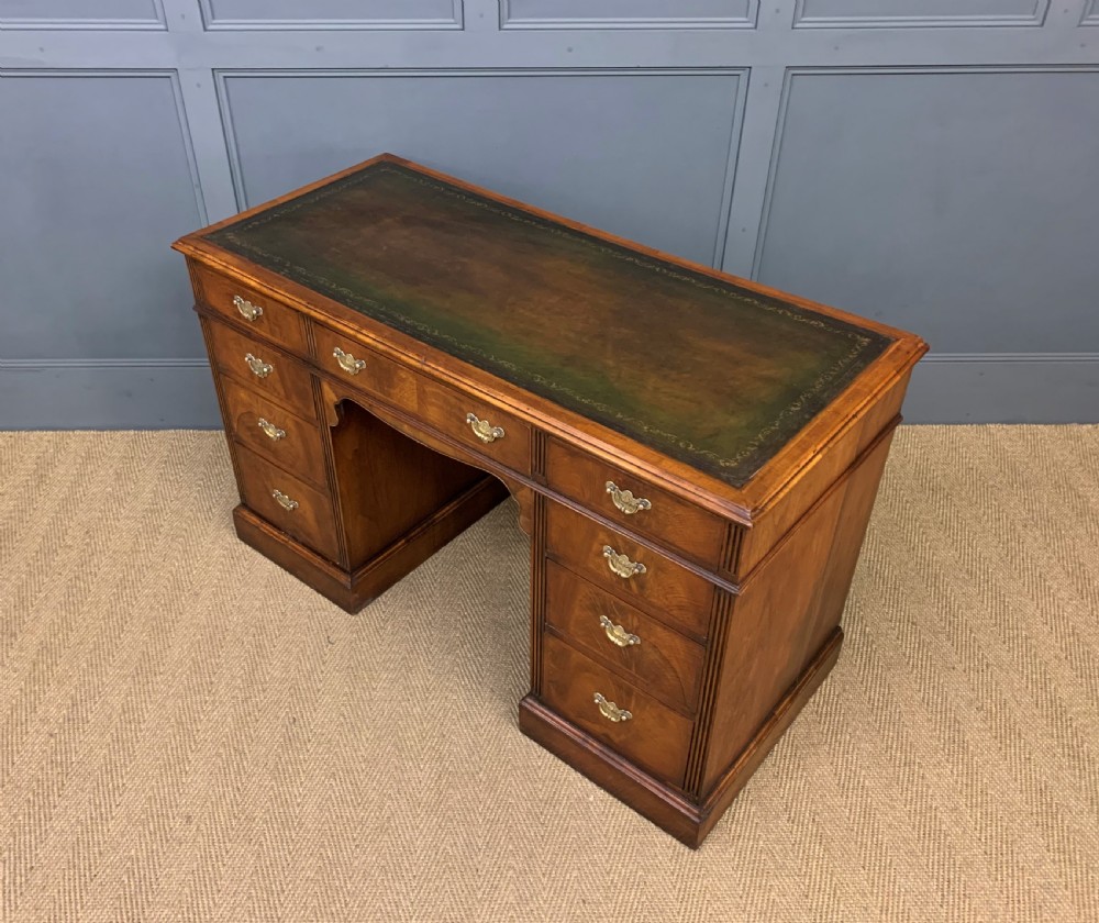 Edwardian Burr Walnut Pedestal Desk View XIII