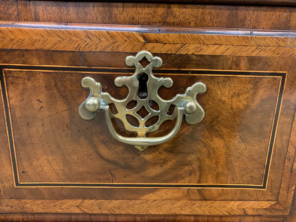 18th Century Burr Walnut Kneehole Desk View V