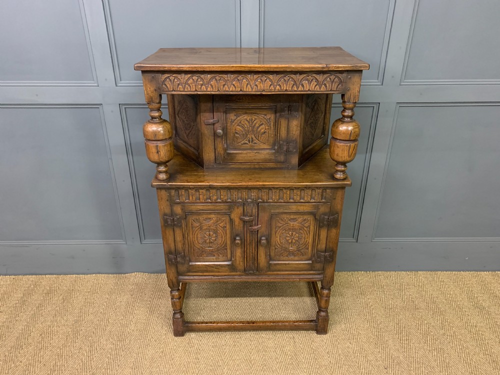 Ipswich Oak Court Cupboard