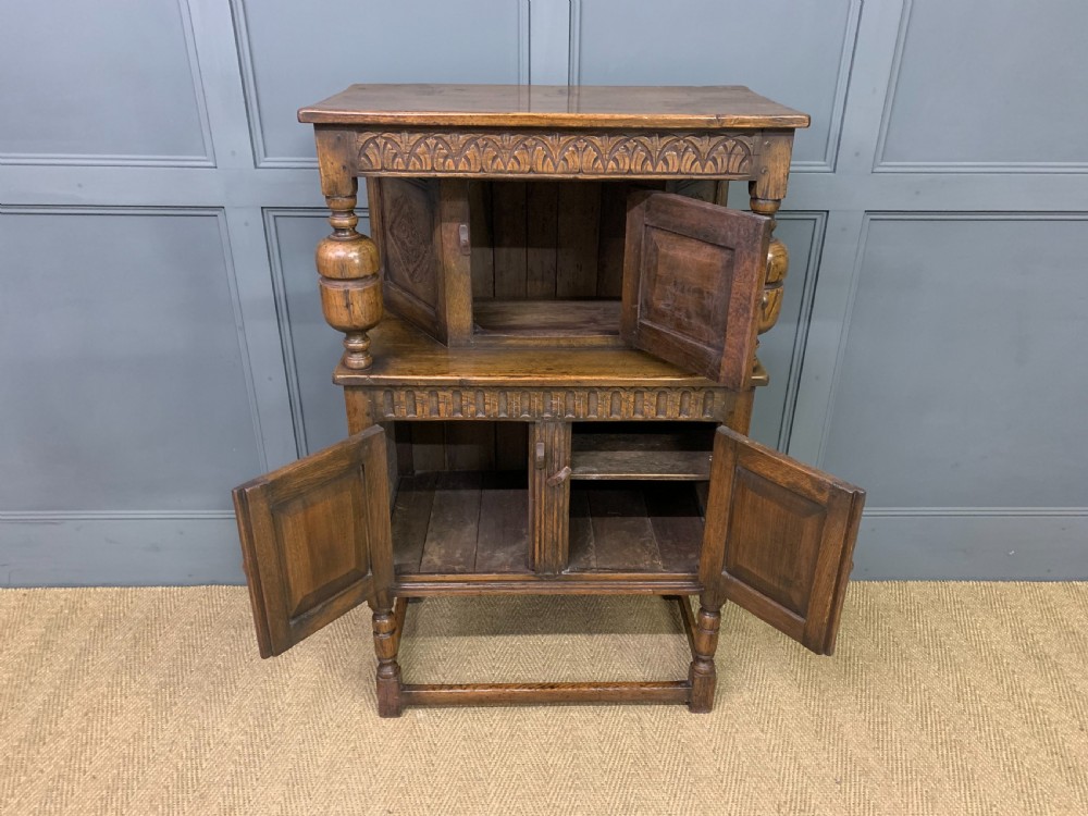 Ipswich Oak Court Cupboard View VIII