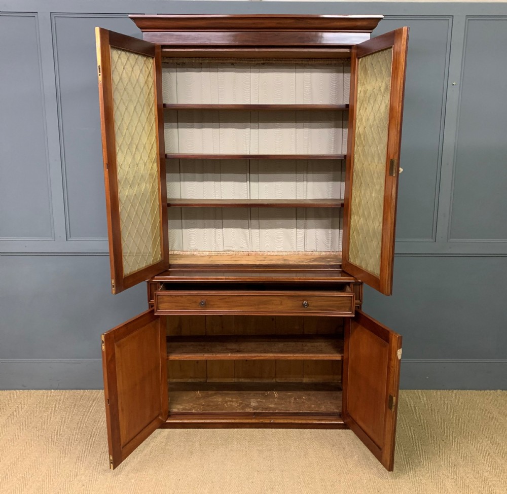 Fine William IV Mahogany Bookcase View X