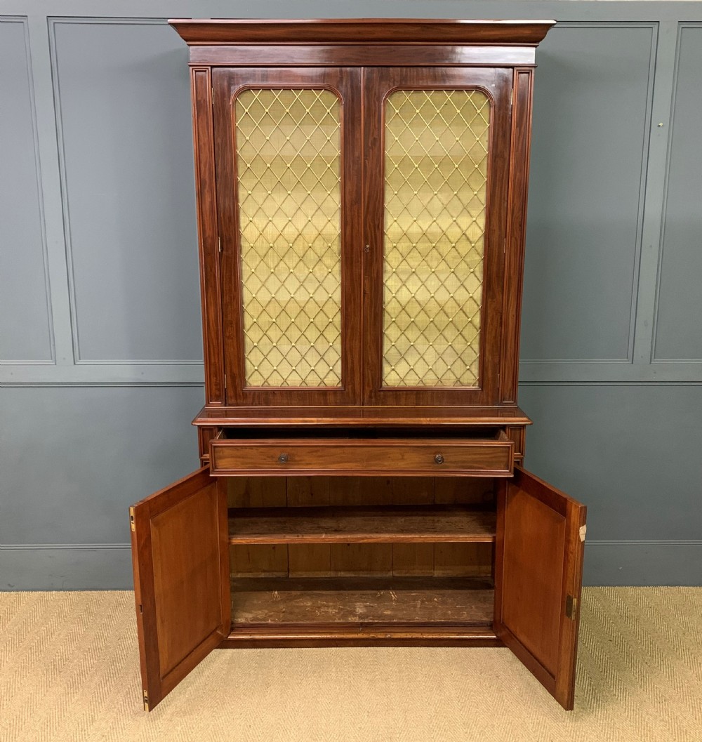Fine William IV Mahogany Bookcase View XI
