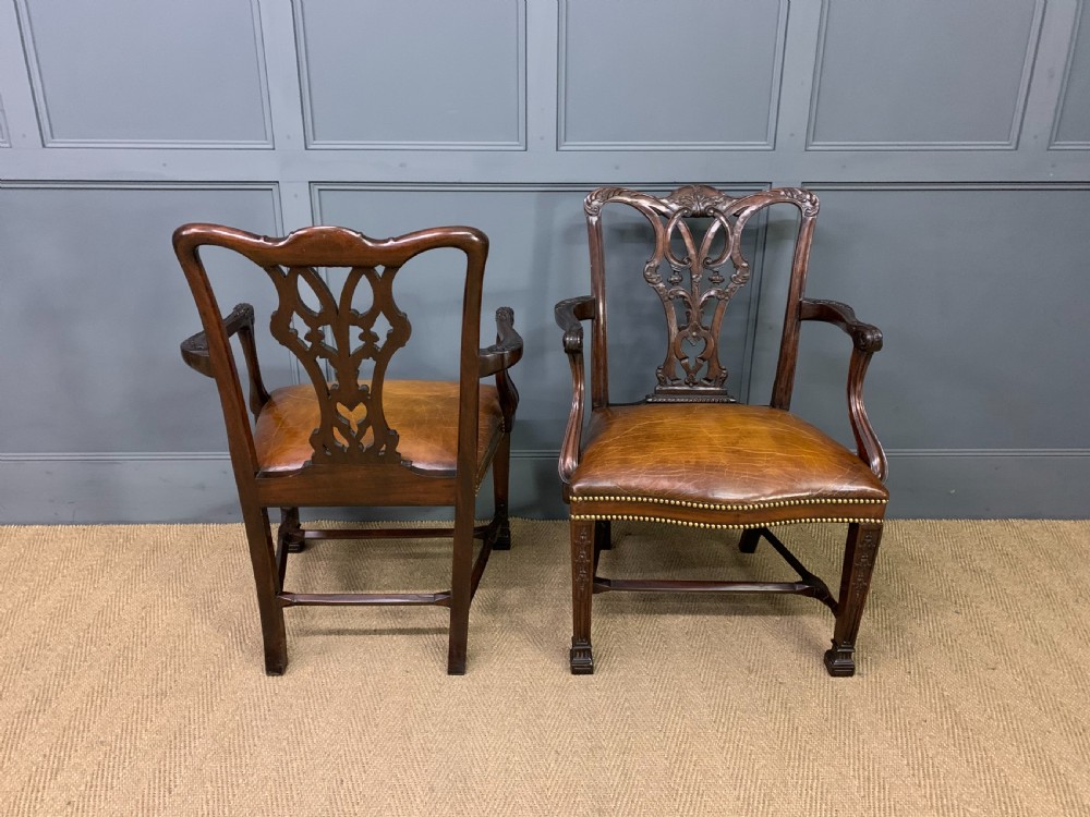 Set of 12 Chippendale Style Dining Chairs View XIII