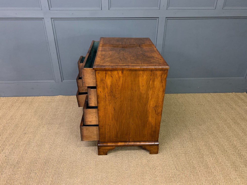 18th Century Burr Walnut Knee Hole Desk View XVI