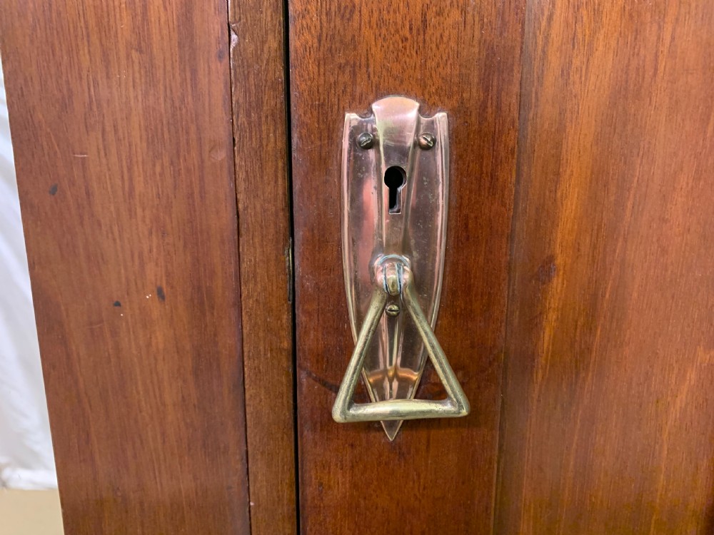Shapland and Petter Arts and Crafts Wardrobe View IX