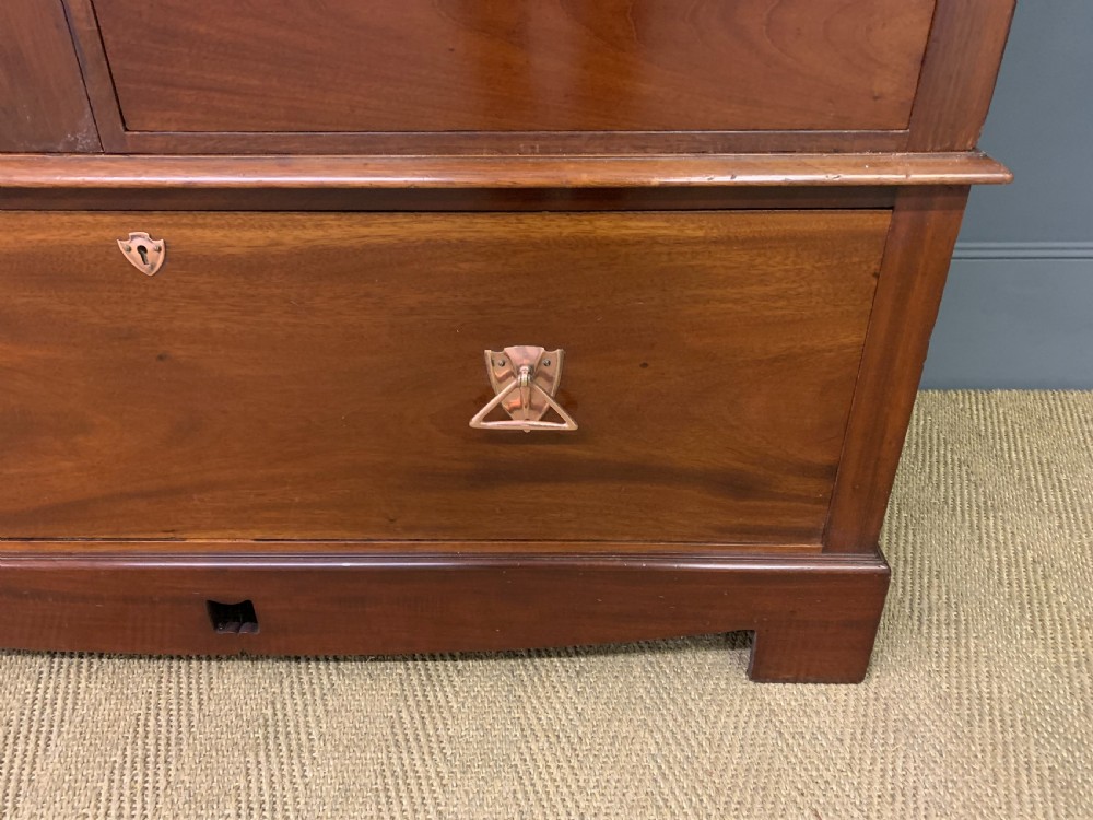 Shapland and Petter Arts and Crafts Wardrobe View XI