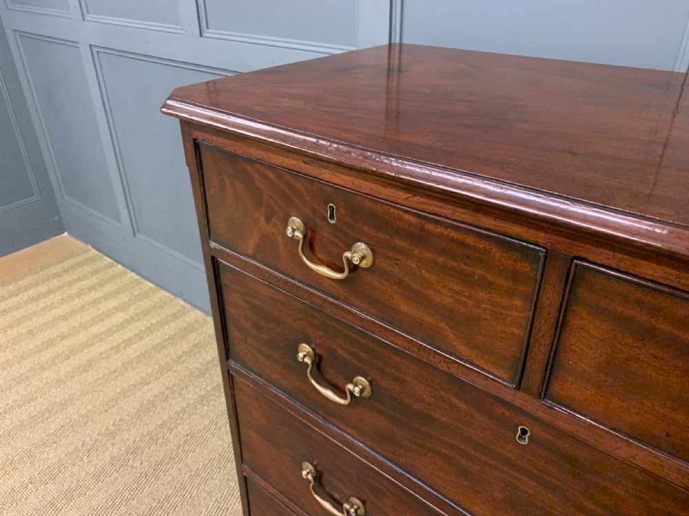 Georgian Mahogany Chest of Drawers View V
