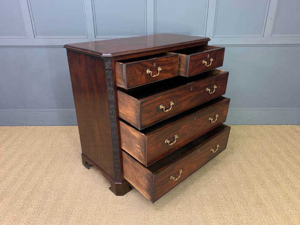 Georgian Mahogany Chest of Drawers View X