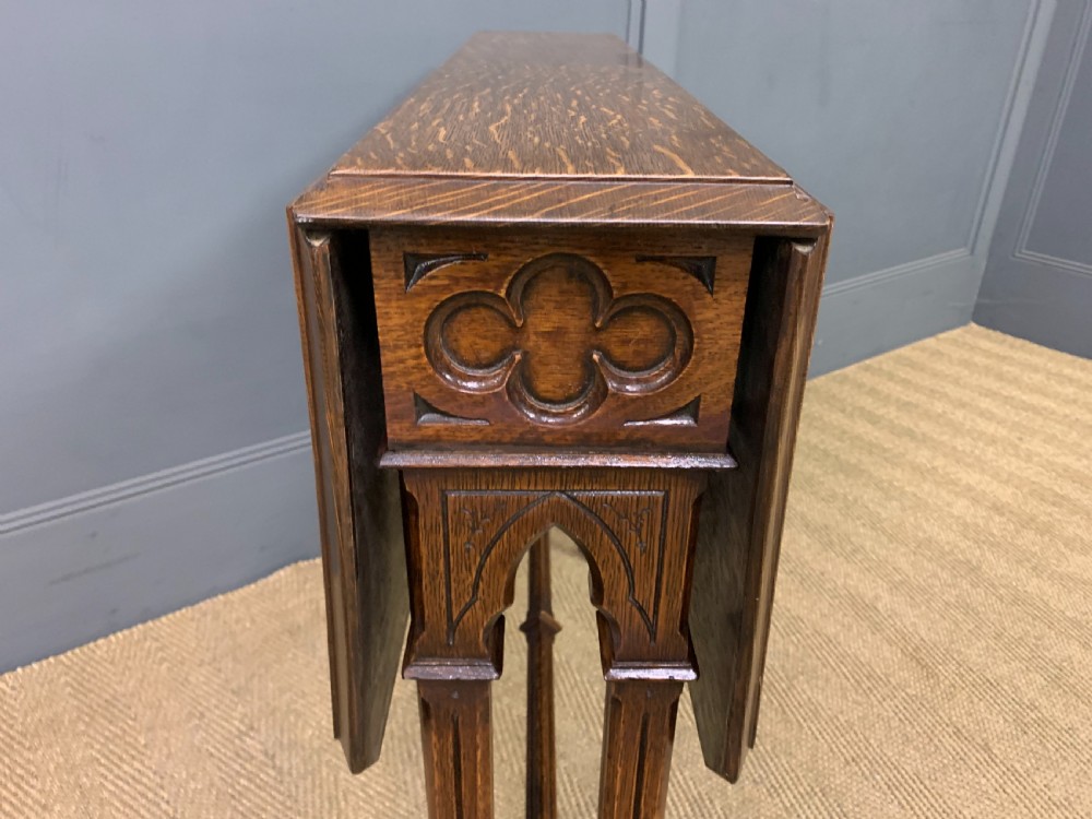 Victorian Neo Gothic Oak Sutherland Table View V