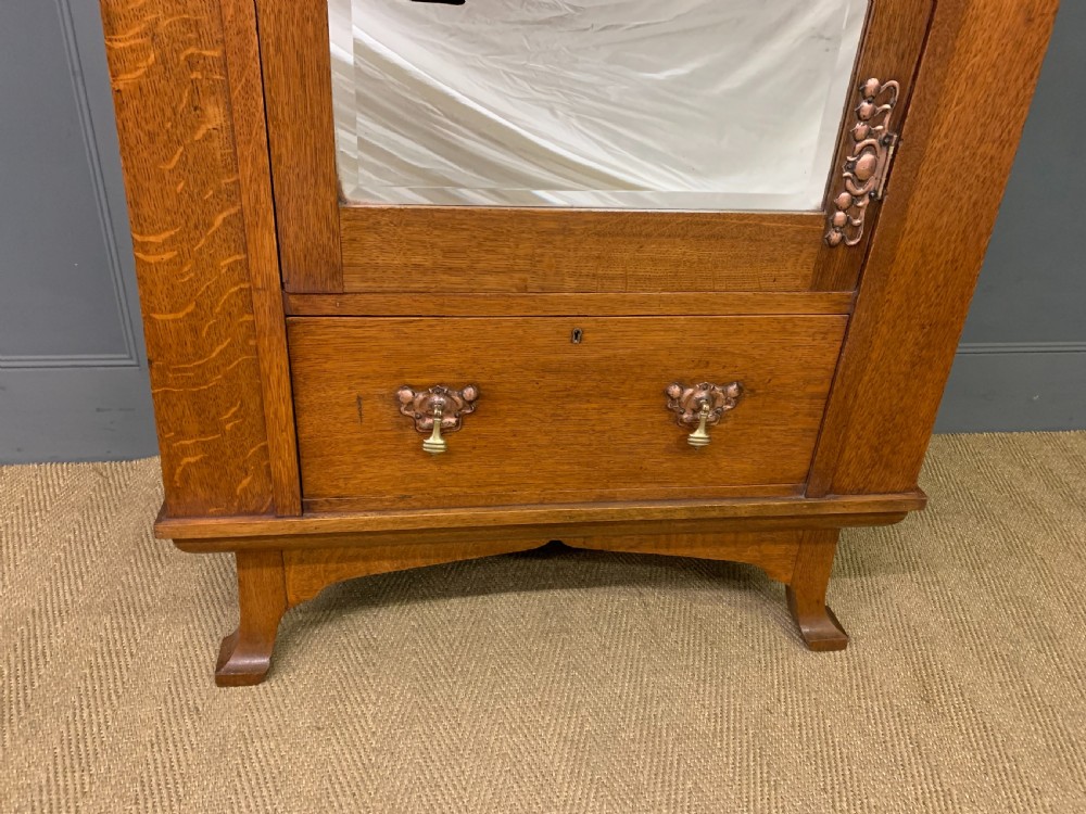 Arts and Crafts Oak Wardrobe View IV