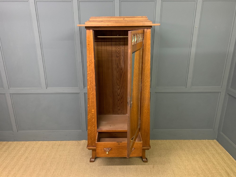 Arts and Crafts Oak Wardrobe View VI