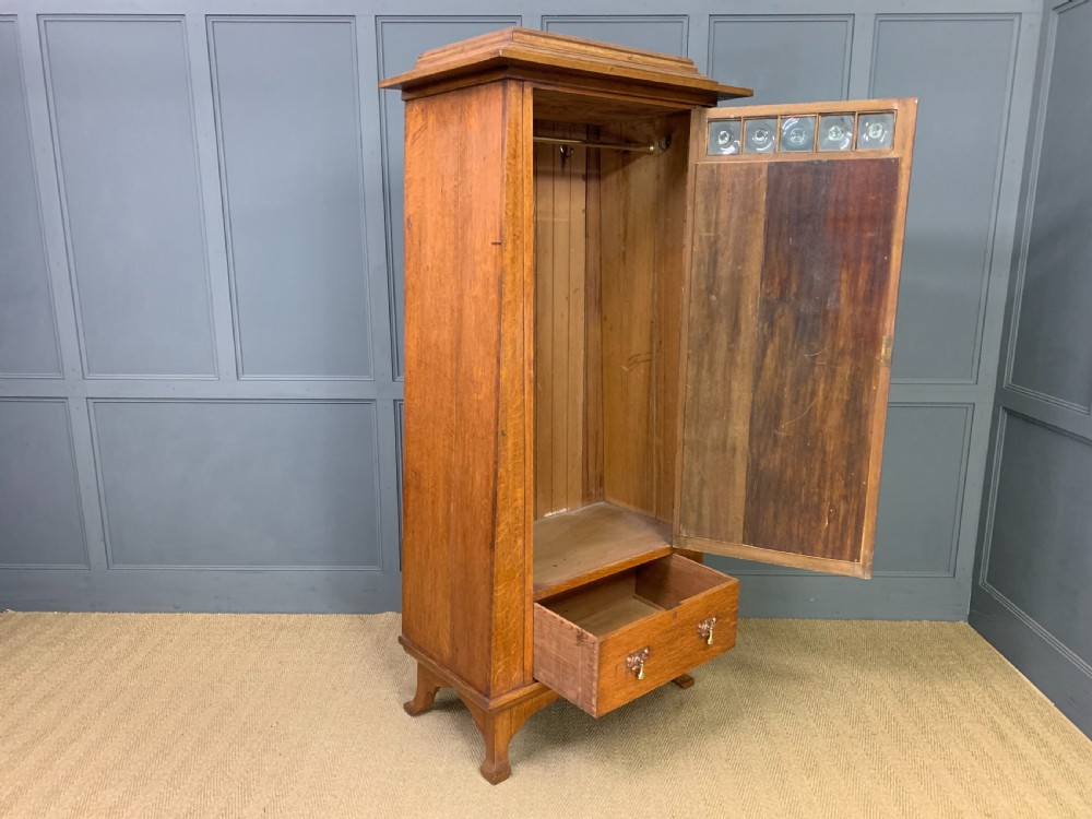 Arts and Crafts Oak Wardrobe View XIII