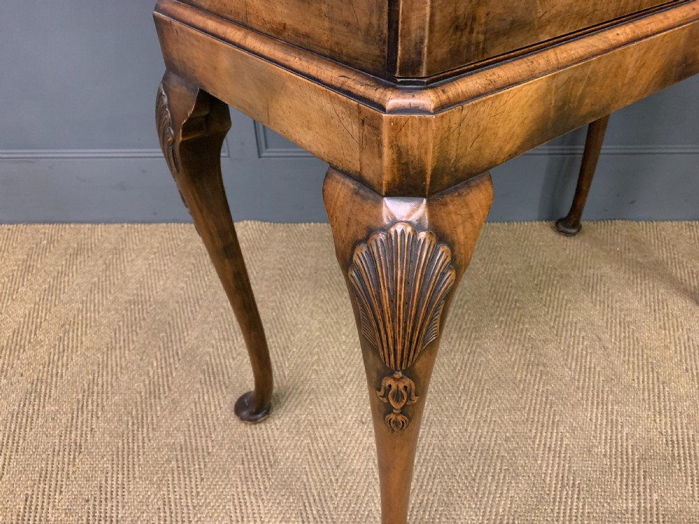Queen Anne Style Burr Walnut Display Cabinet View VIII
