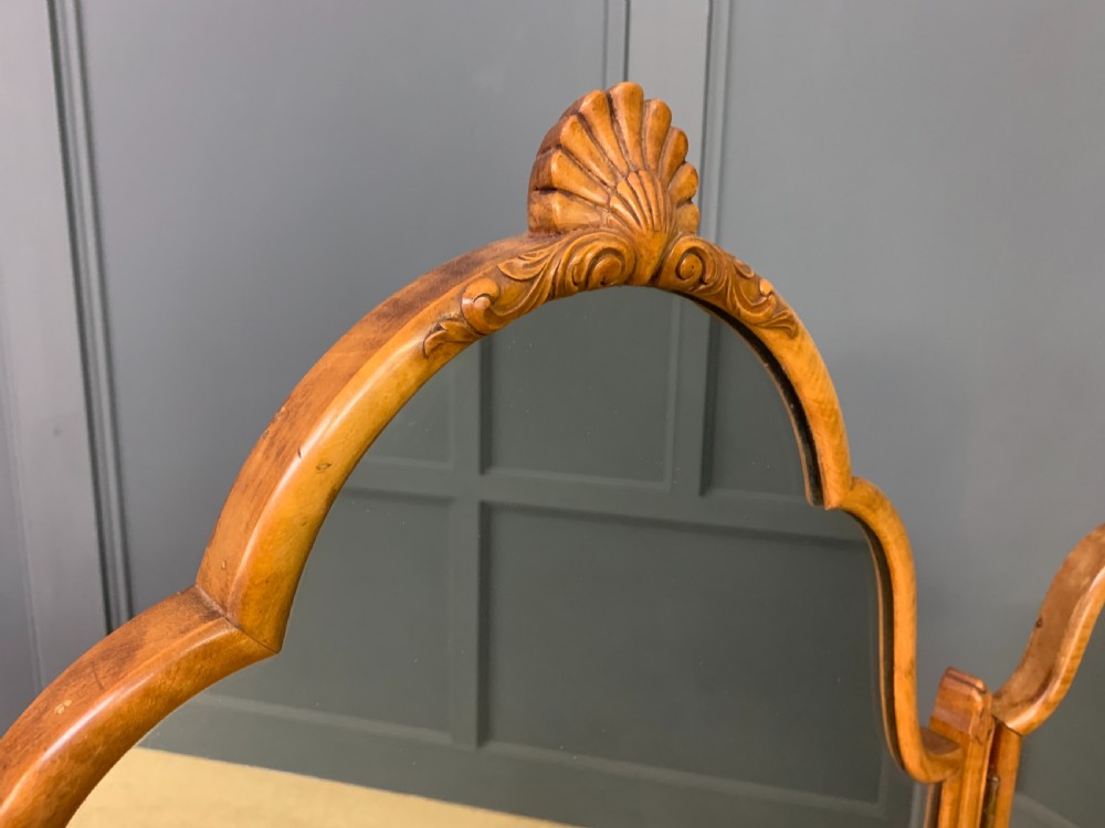 Burr Walnut Dressing Table View XVII